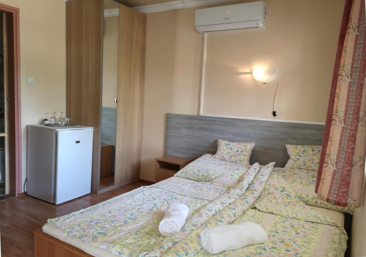 Vitorlas Apartmanhaz Siofok Dış mekan fotoğraf